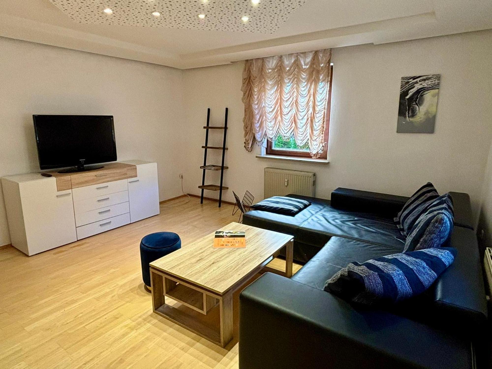 Erdgeschosswohnung Neben Schloss Blutenburg Mit Privatem Garten 뮌헨 외부 사진